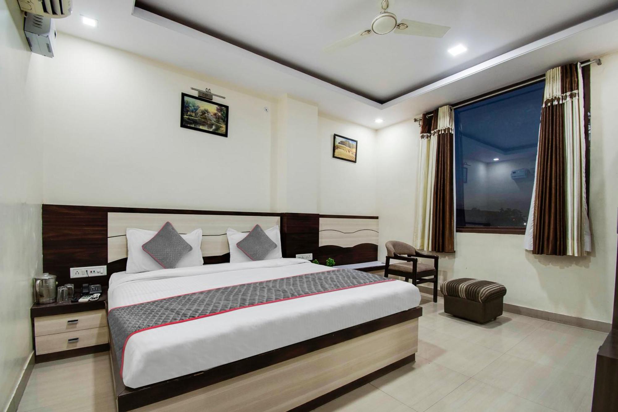 Hotel Capital O Pink Peral à Jaipur Extérieur photo
