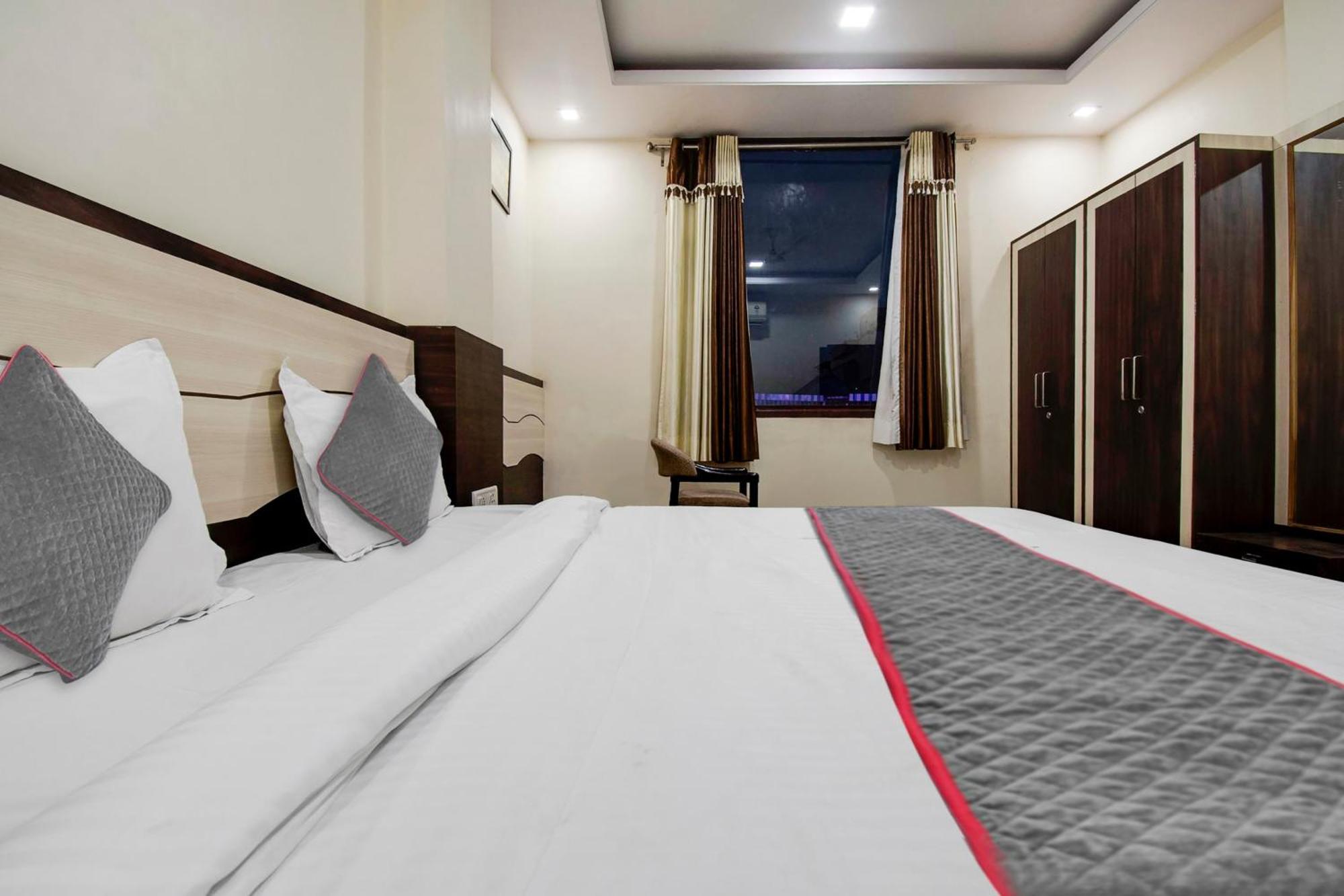 Hotel Capital O Pink Peral à Jaipur Extérieur photo
