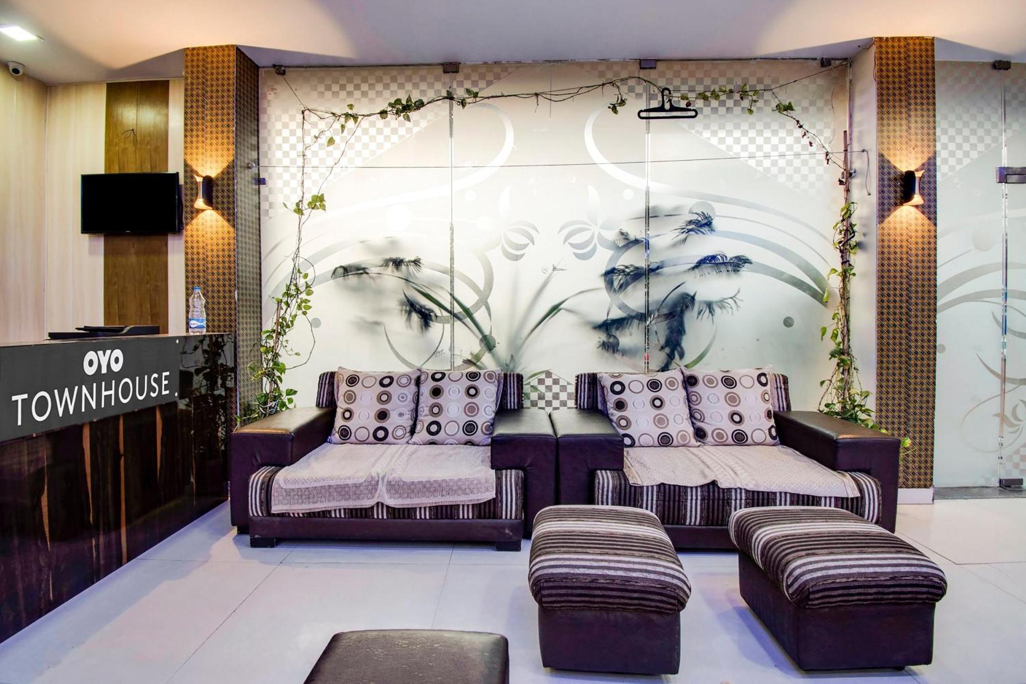 Hotel Capital O Pink Peral à Jaipur Extérieur photo
