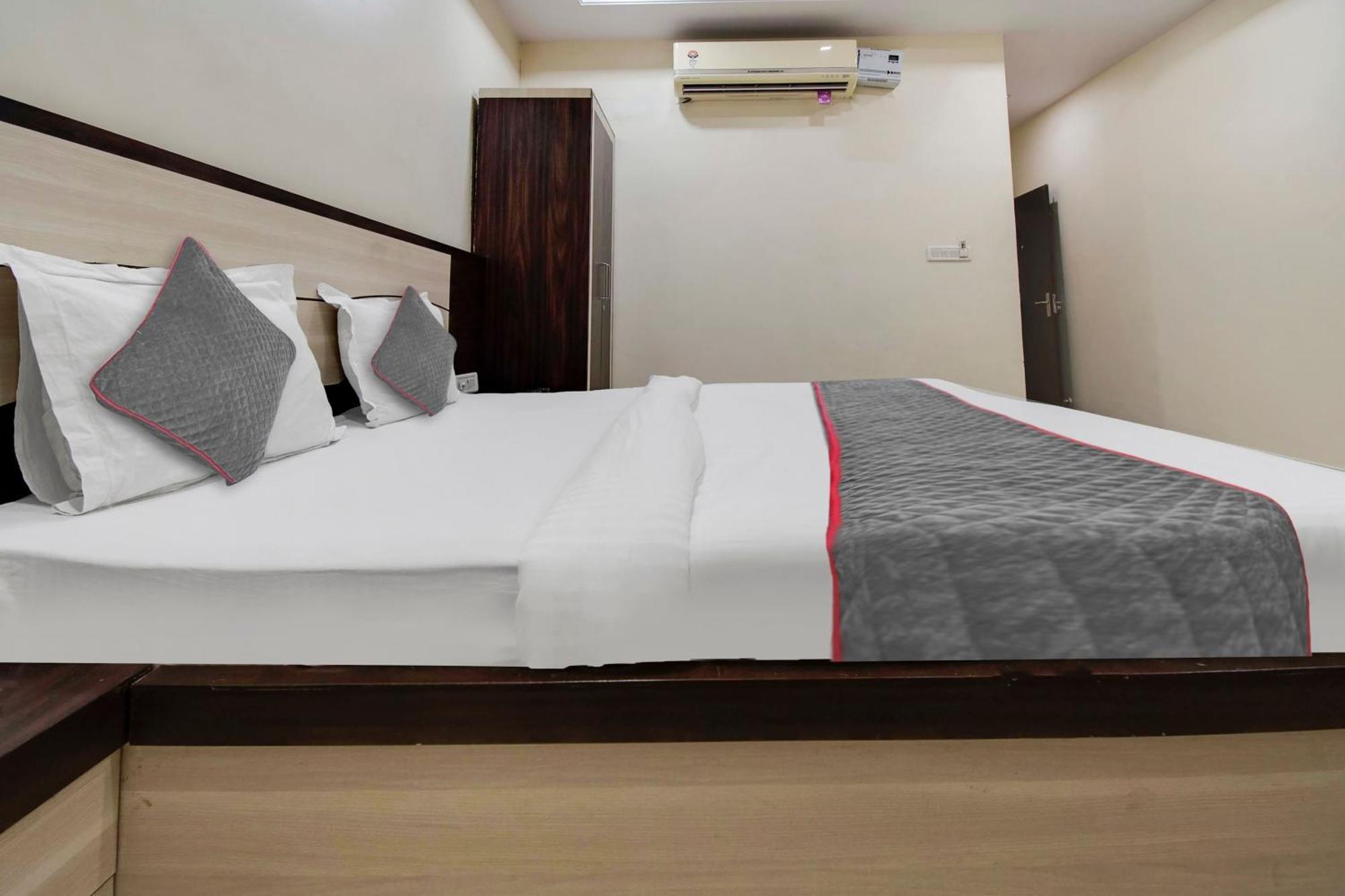 Hotel Capital O Pink Peral à Jaipur Extérieur photo