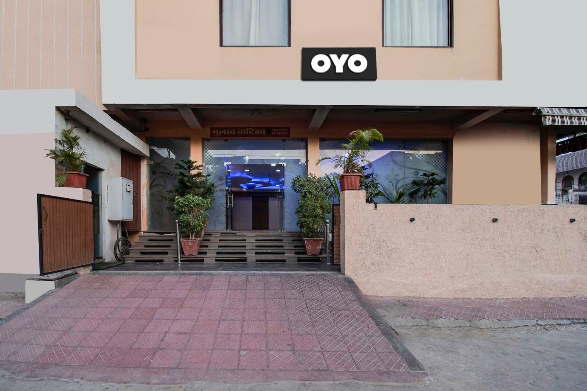 Hotel Capital O Pink Peral à Jaipur Extérieur photo
